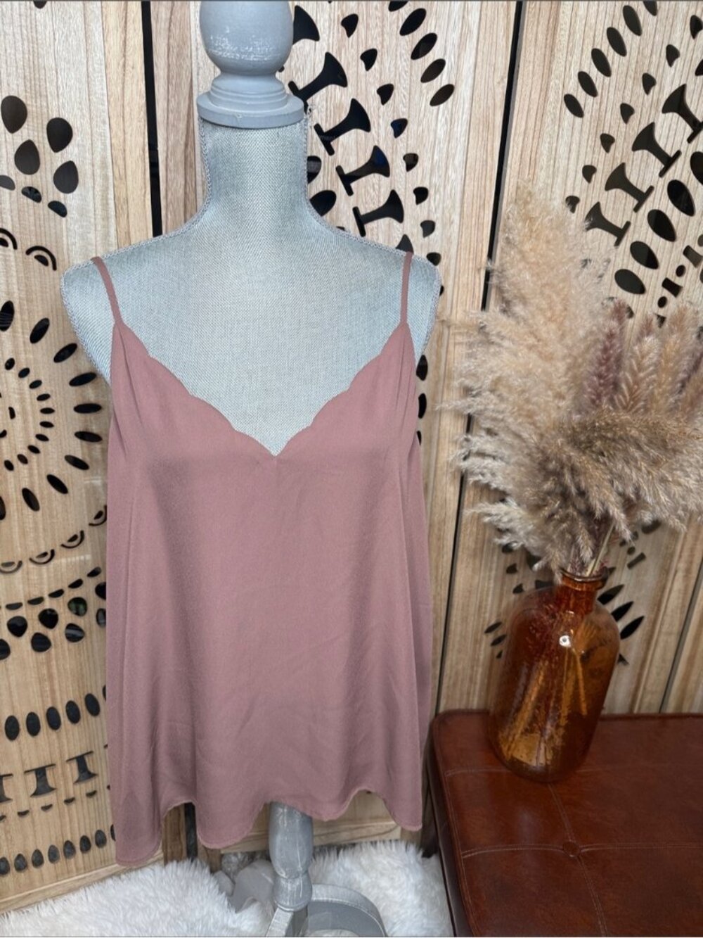 Socialite Dusty Rose Scallop V-Neck Swing Cami